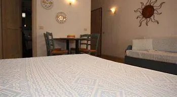Smeralda Village Hotel 3*
